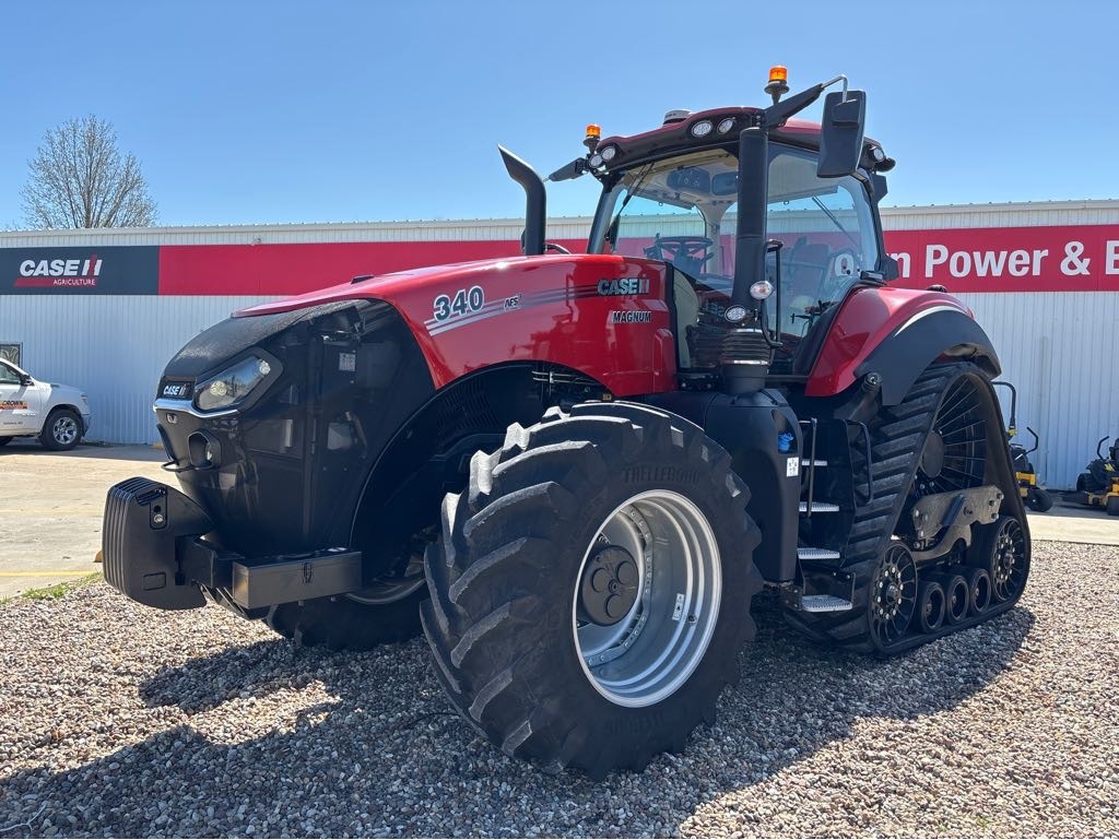 2021 Case IH Magnum 340 Rowtrac AFS Tractor Row Crop