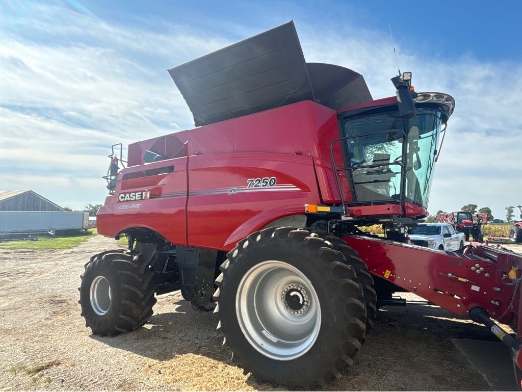 2021 Case IH 7250 Combine