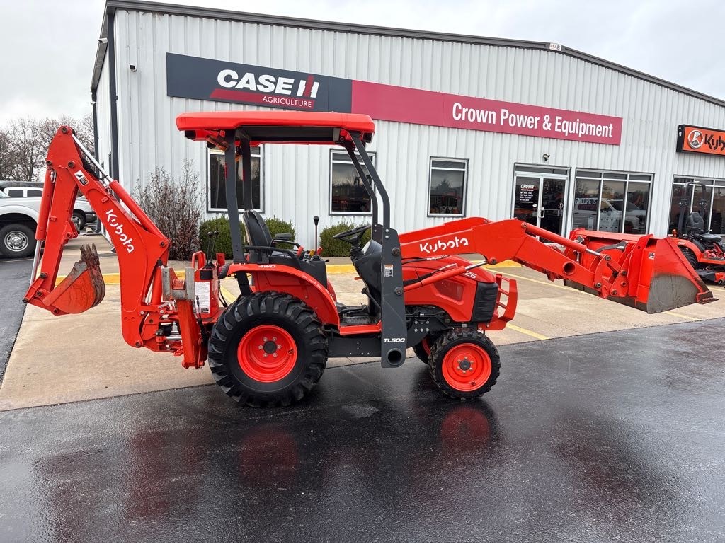 2022 KUBOTA B26 Tractor Loader Backhoe