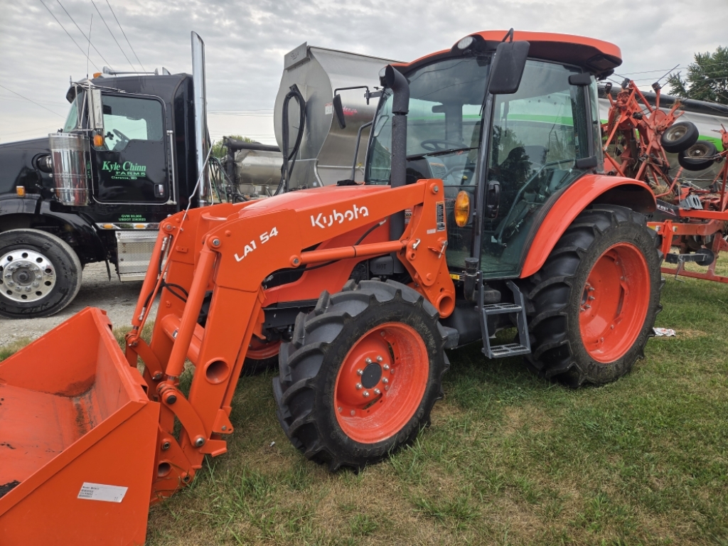 2023 Kubota M4D-071 Tractor Utility