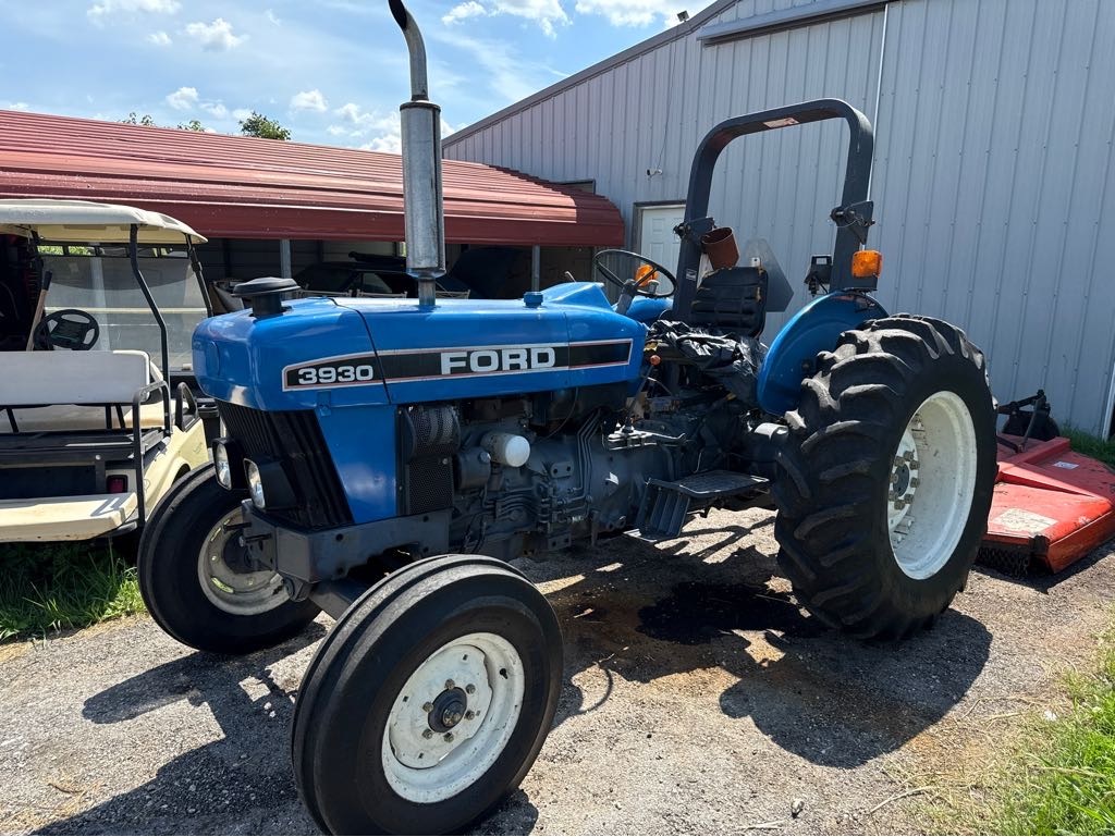 1998 Ford 3930 Tractor Utility