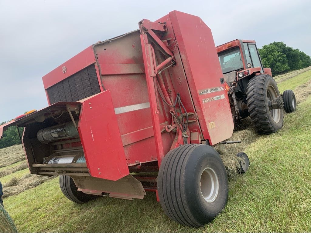 2013 Massey Ferguson 2856A Baler