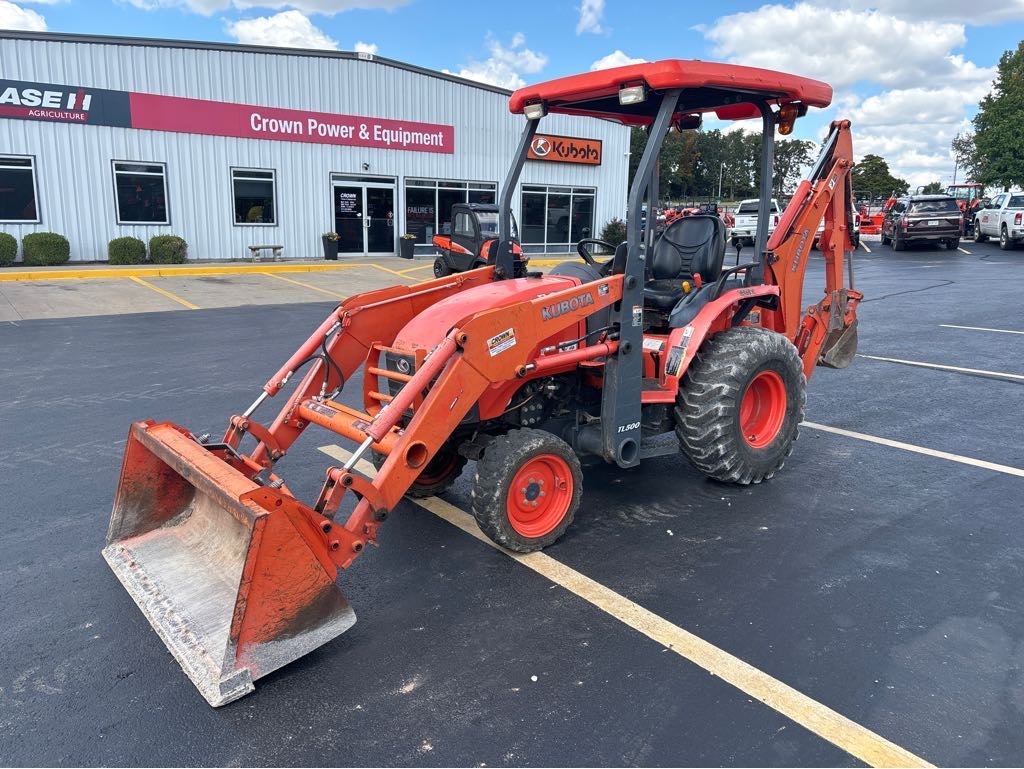 2013 KUBOTA B26 Tractor Loader Backhoe