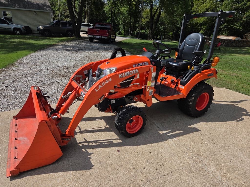 2018 Kubota BX2380 Tractor Compact