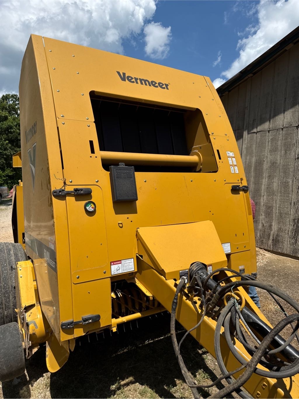 2016 Vermeer 604N Baler