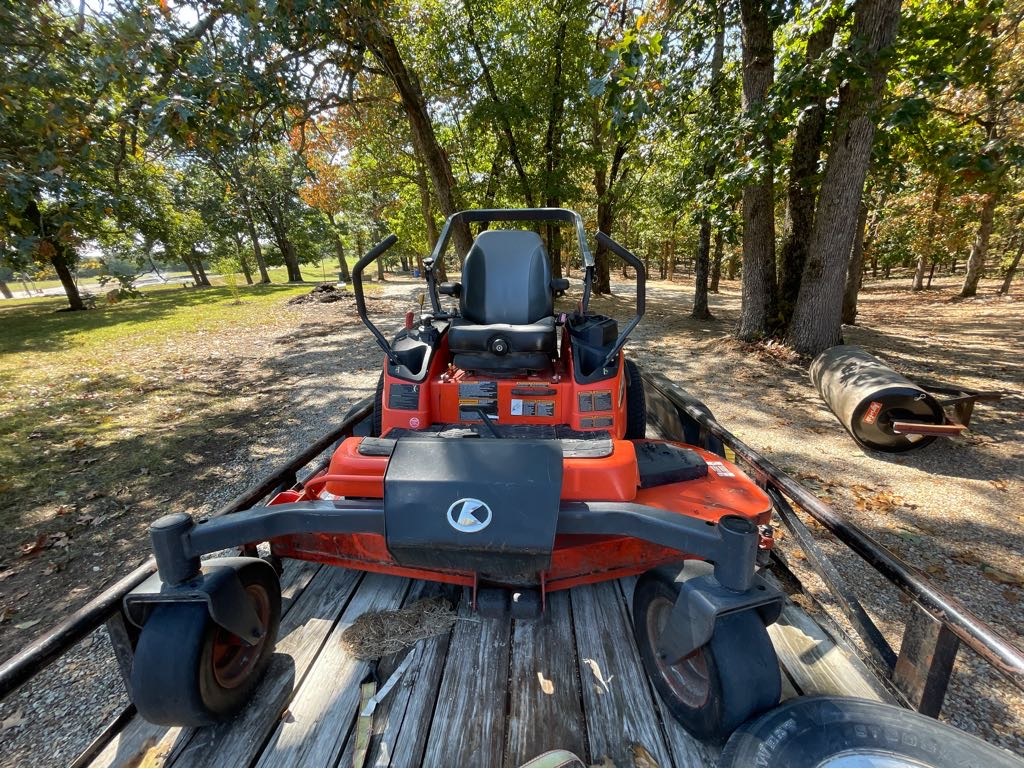 2018 Kubota ZD1211L Lawn Mower