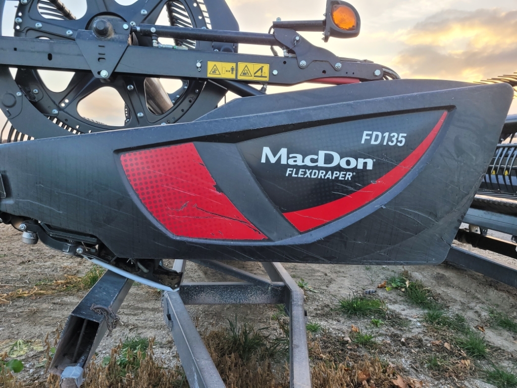 2022 MacDon FD135 Header Draper