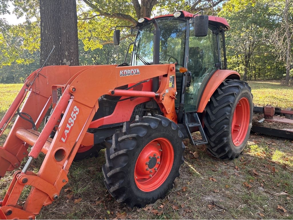 0000 Kubota M8560 Tractor Utility