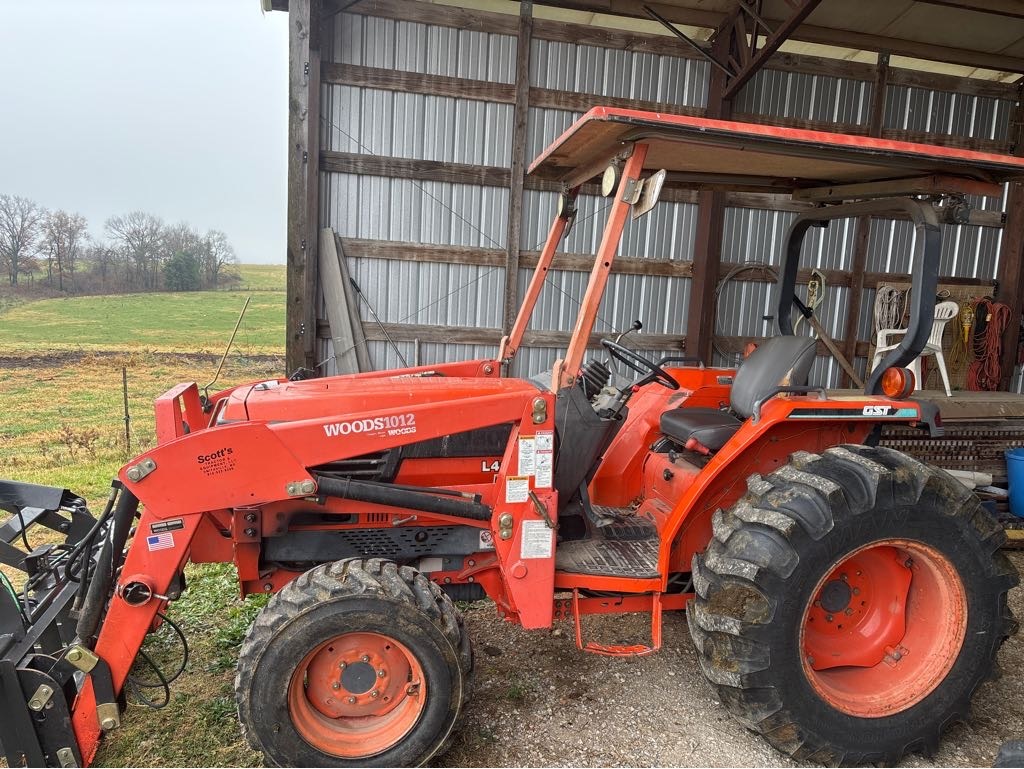 0000 Kubota L4310 Tractor Compact