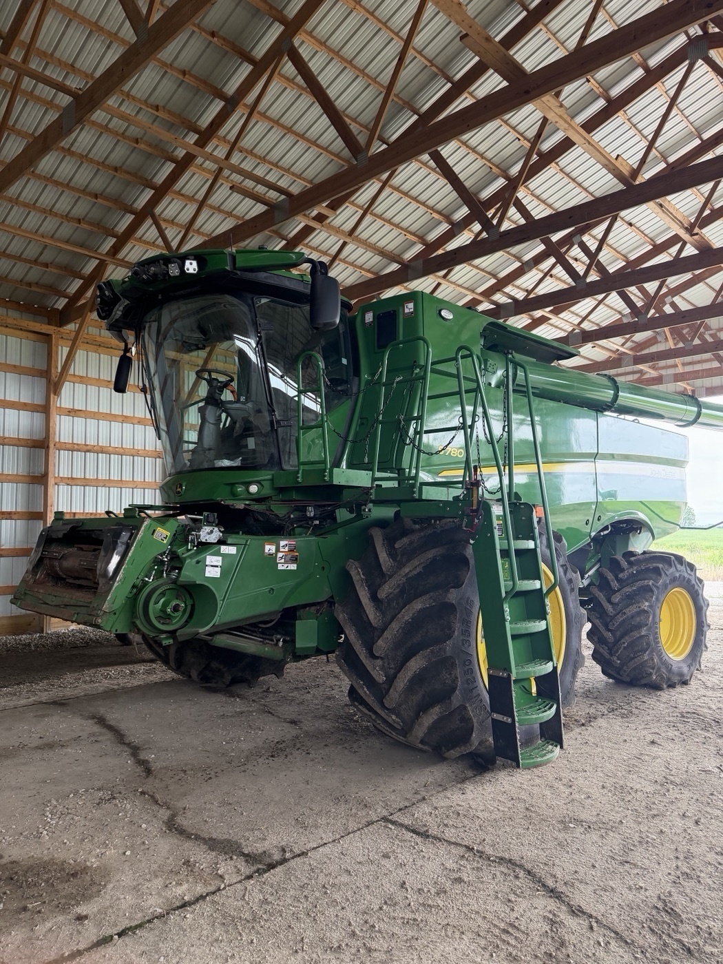 2023 John Deere S780 Combine