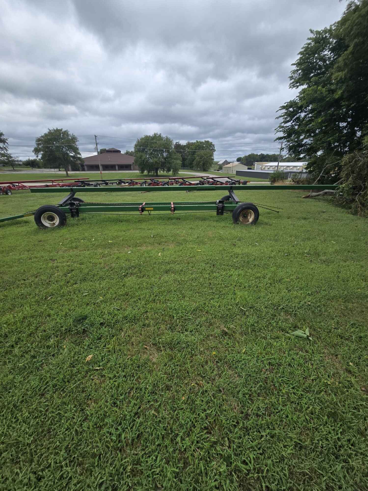 0000 Unverferth HT-36 Header Trailer