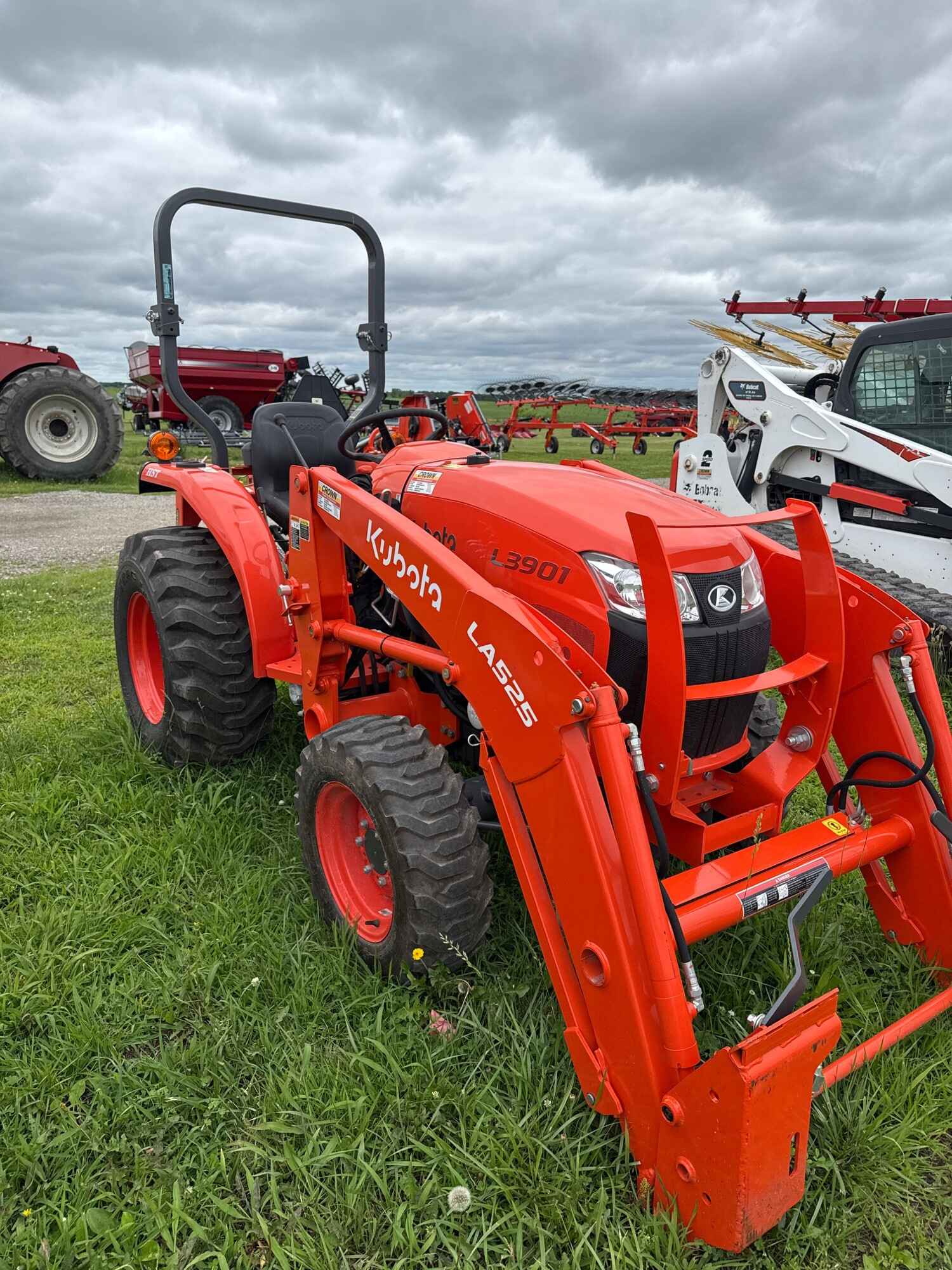 2020 KUBOTA L3901HST Tractor Compact