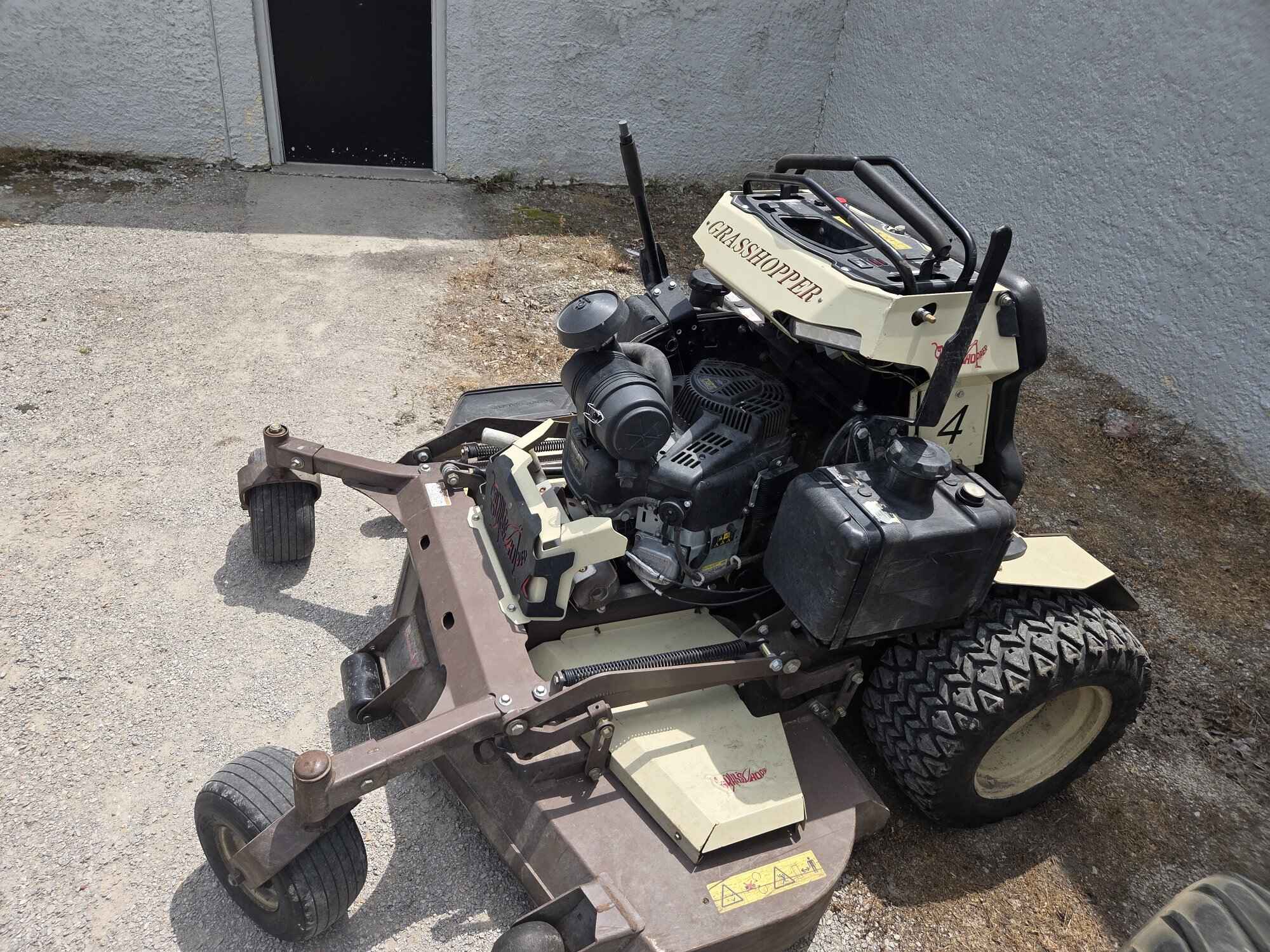 2023 Grasshopper SO26 Lawn Mower