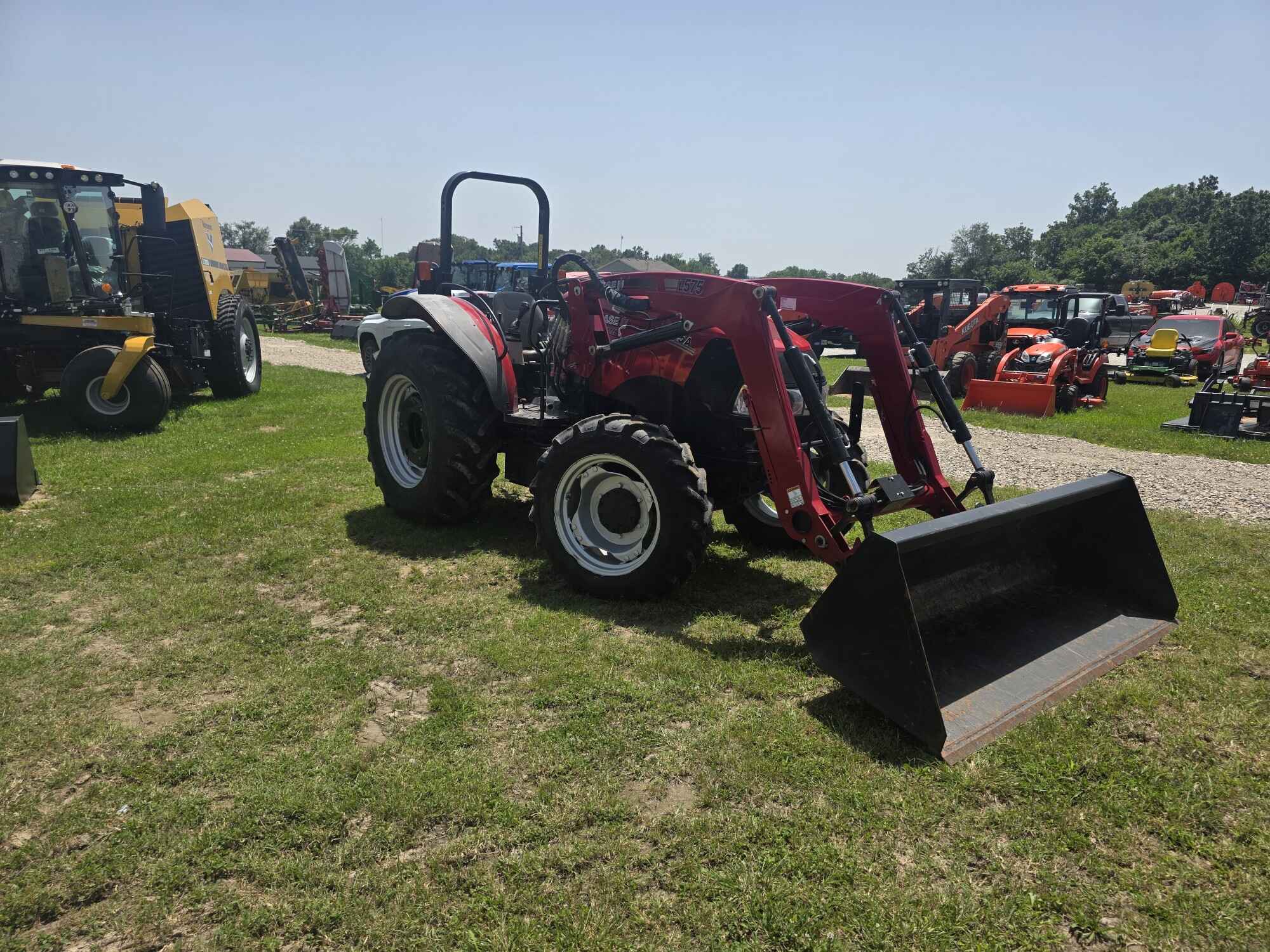 2020 Case IH Farmall 105A Tractor Utility