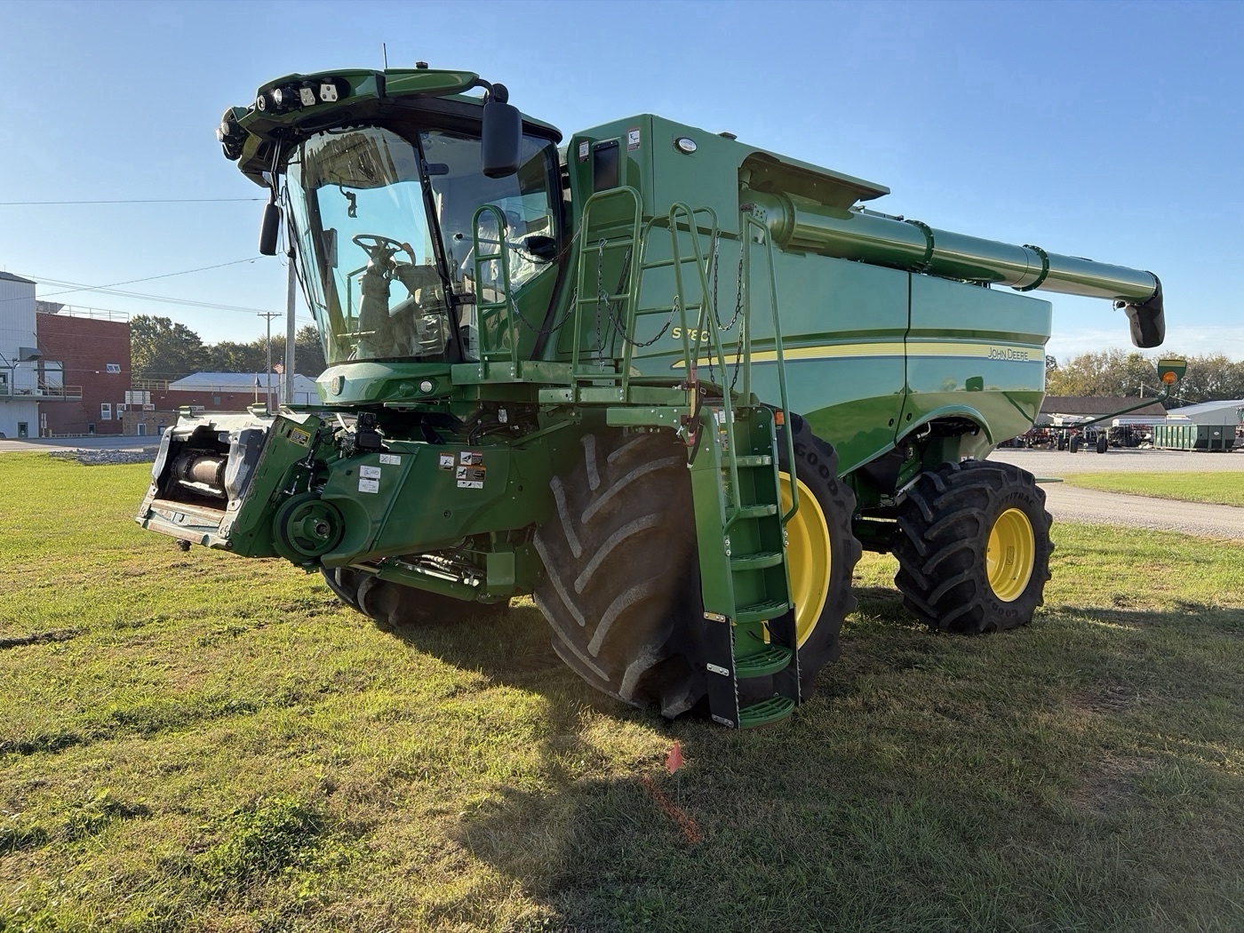 2023 John Deere S780 Combine