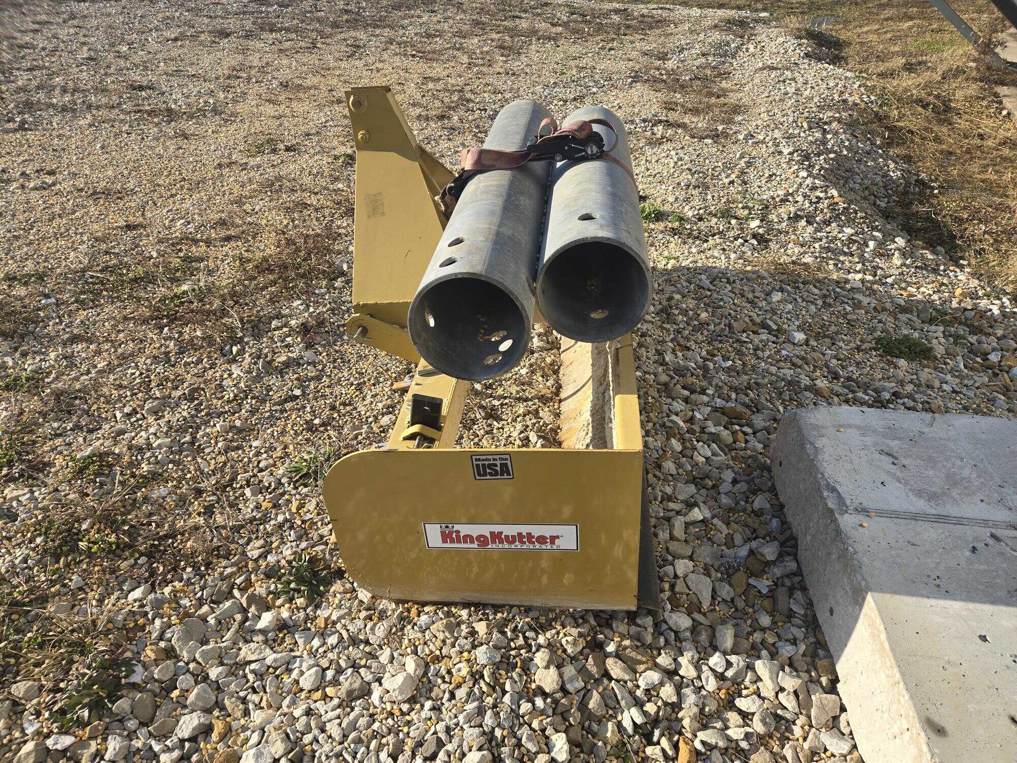 0000 KIN BB72 Box Blade