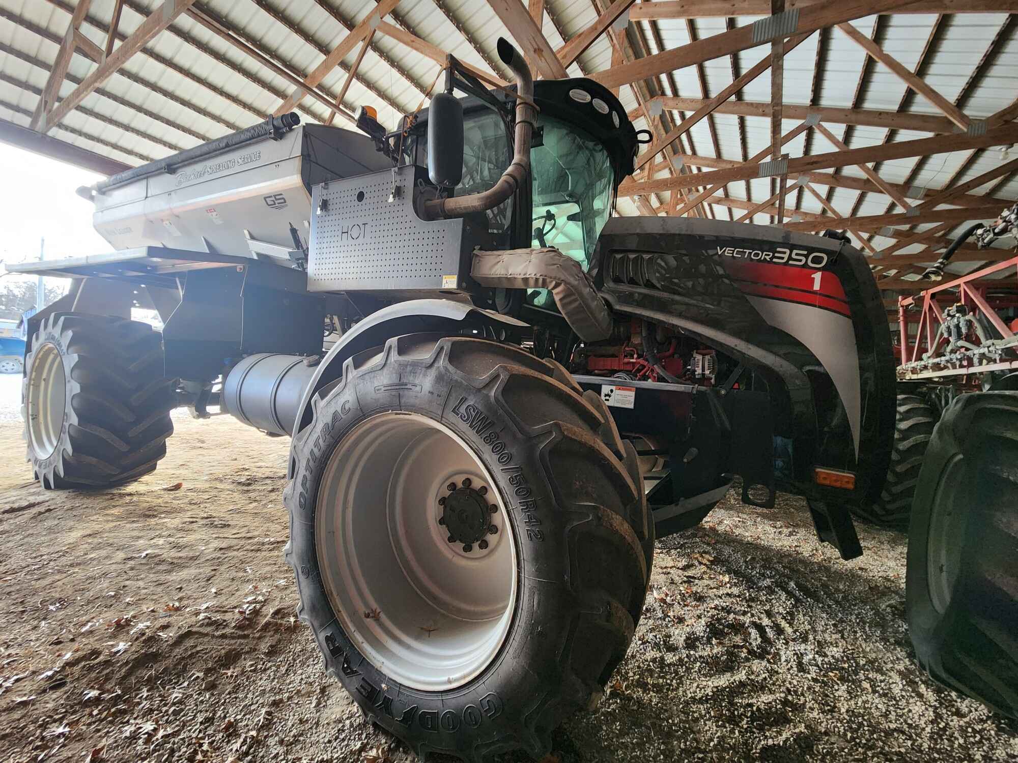 2018 RBR 350 Dry fertilizer floater spreader truck