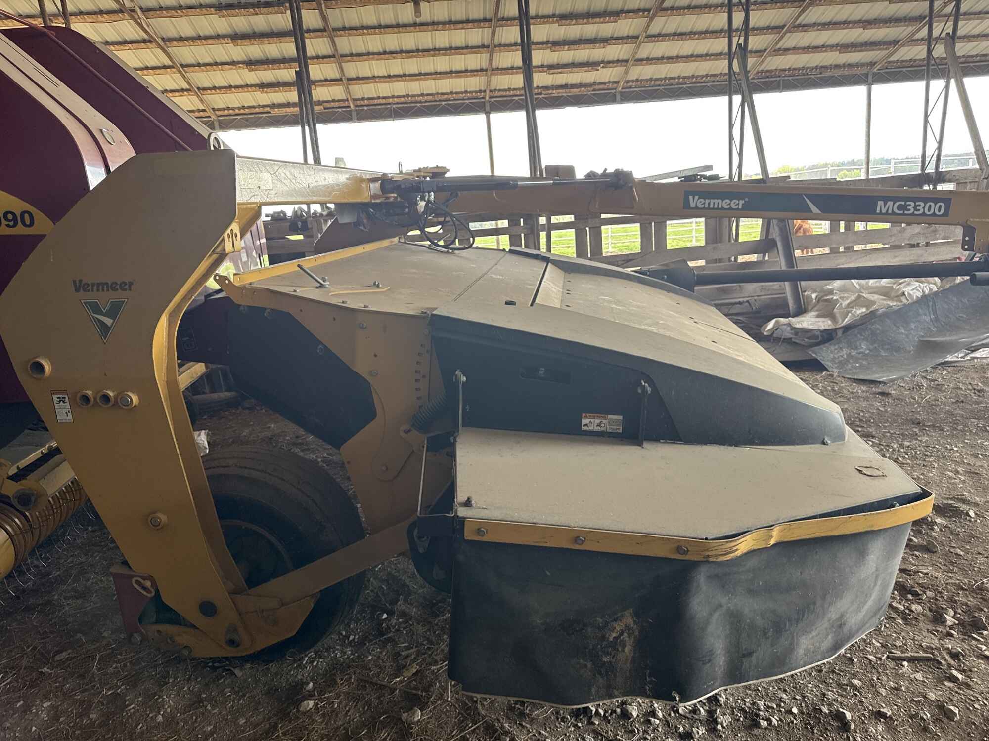 2017 Vermeer MC3300 Disc Mower Conditioner