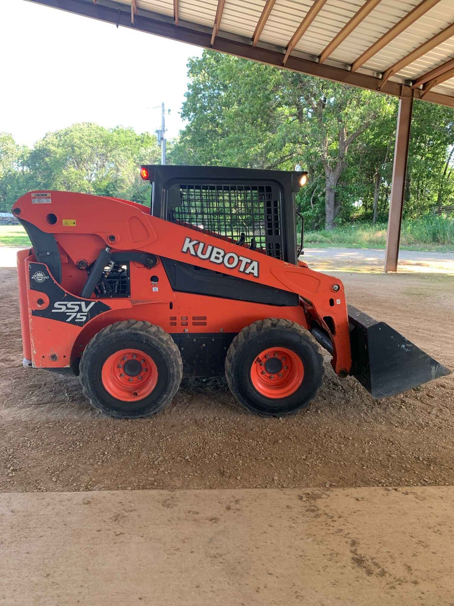 2019 Kubota SSV75 Skid Steer