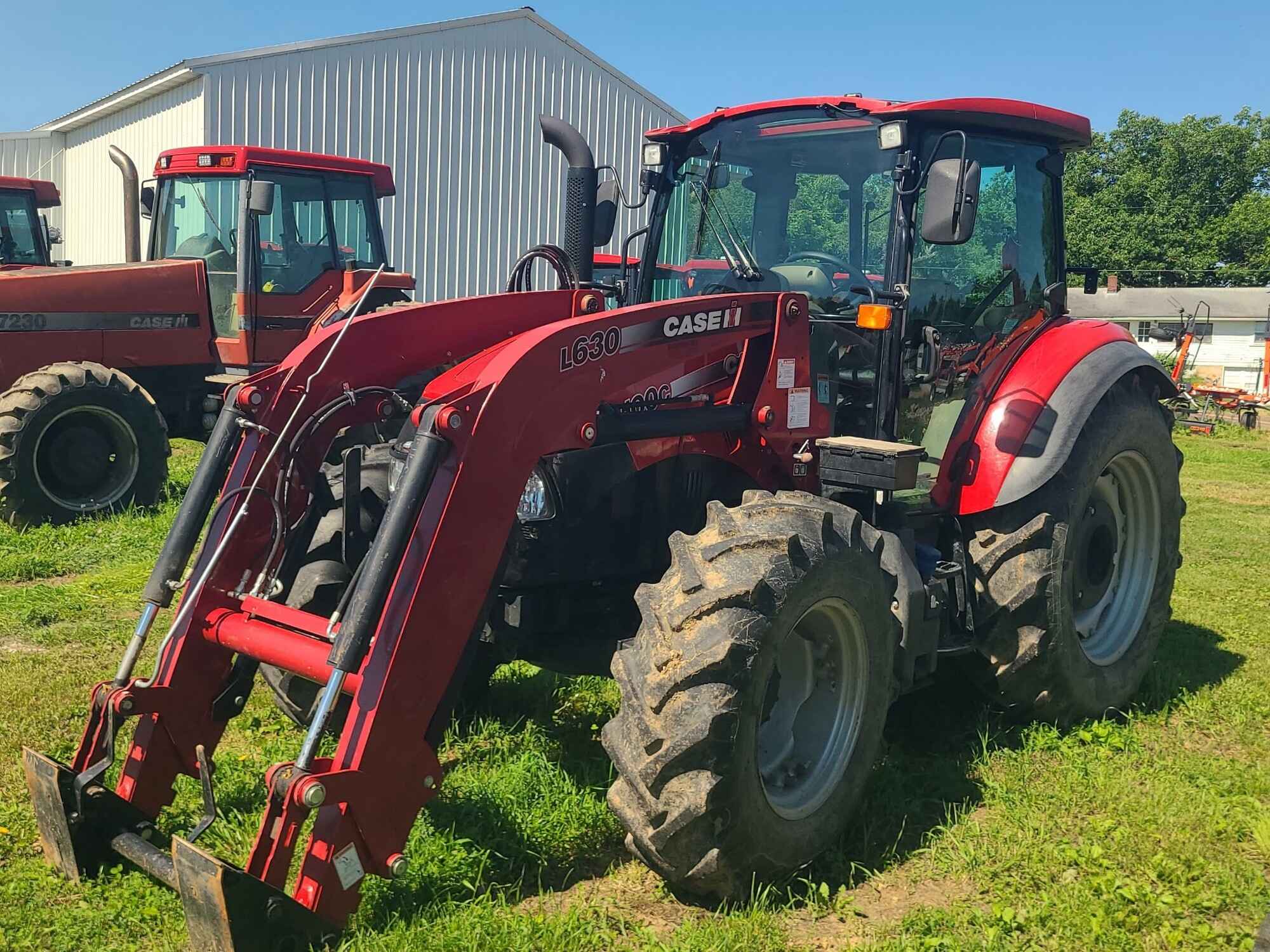 2016 CASE IH FARMALL 100C Tractor Utility