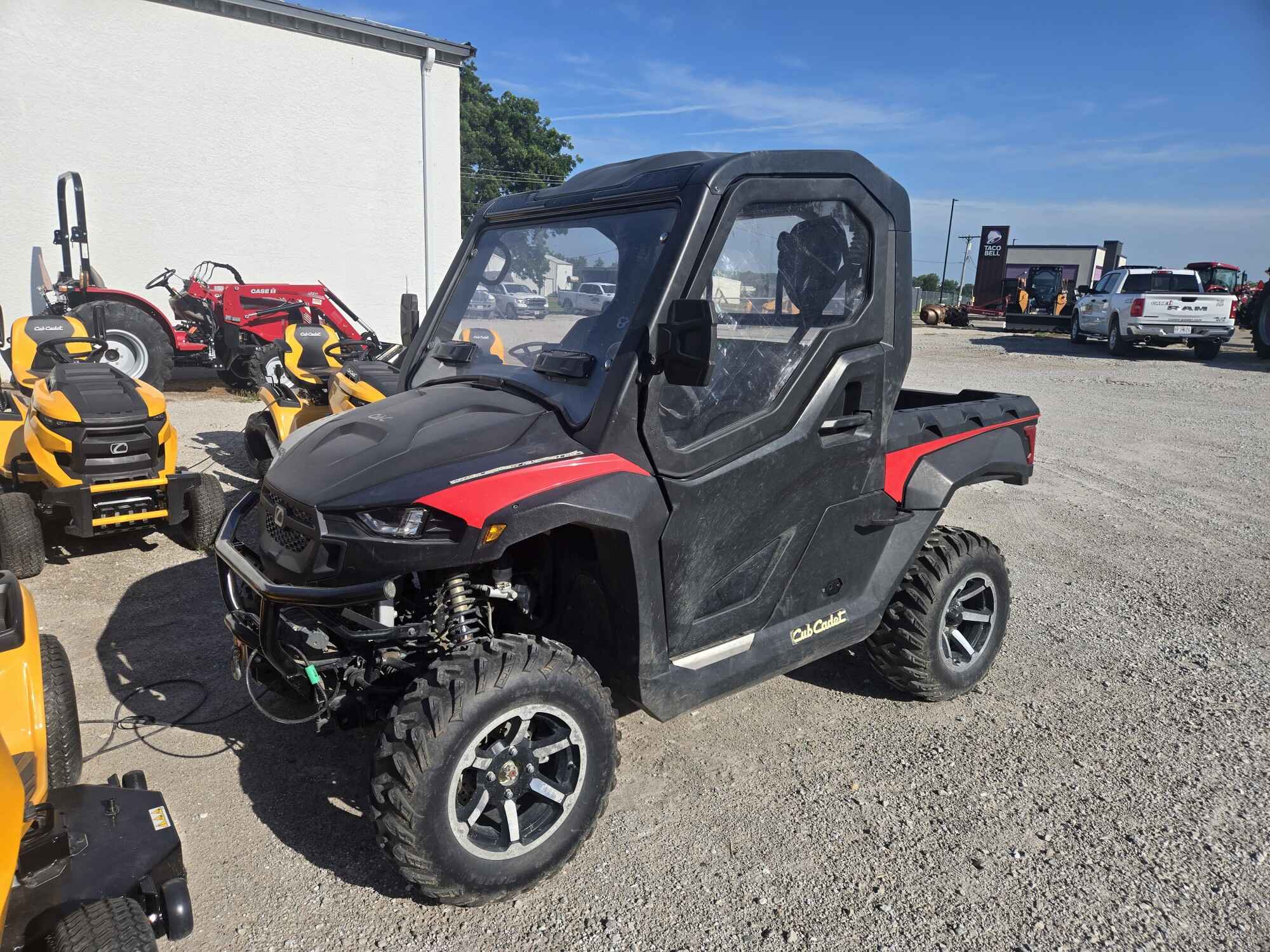 2020 CUB CADET CHALLENGER MX750 EPS Utility Vehicle